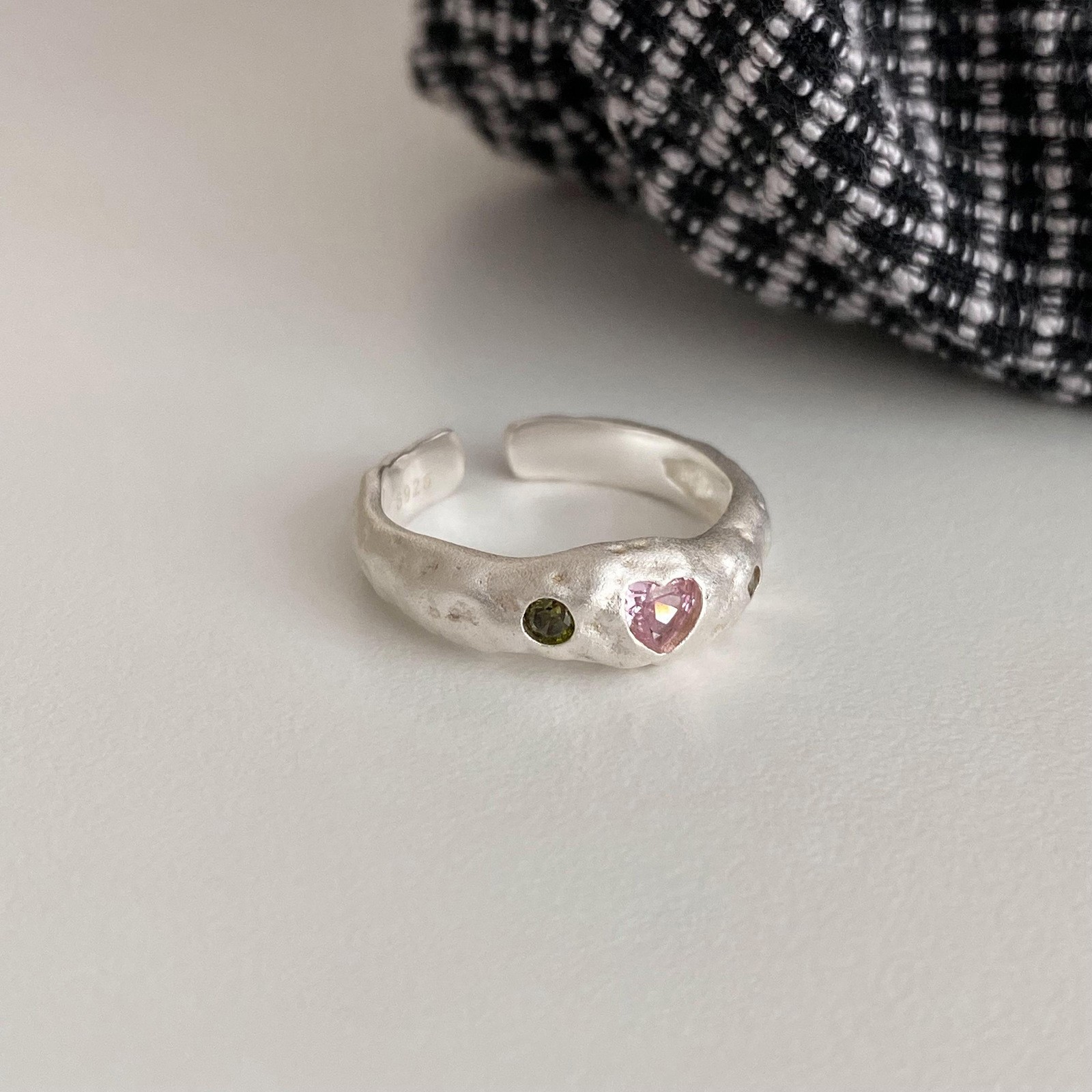 Anillo de circonita de perlas de viento ins, nicho femenino, sentido de alta gama, simple y ligero, anillo de novia de lujo, anillo de apertura de temperamento al por mayor