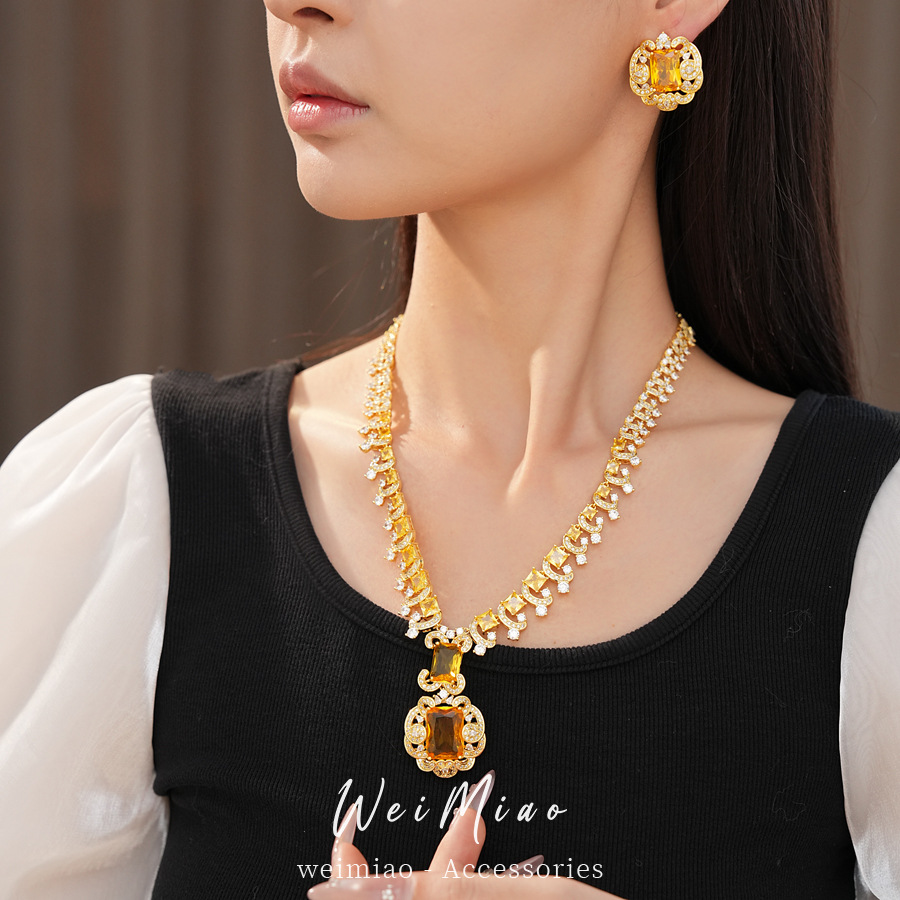 Palacio estilo de piedra cuadrada collar de encaje ligero lujo nicho collar de clavícula de alta calidad temperamento conjunto de joyas exquisitas