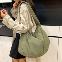 ����Ů���¿�2026б��μ�����������������Ӱ����s�͹�ُ���