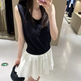 连衣裙;女式羊毛衫;女式衬衫