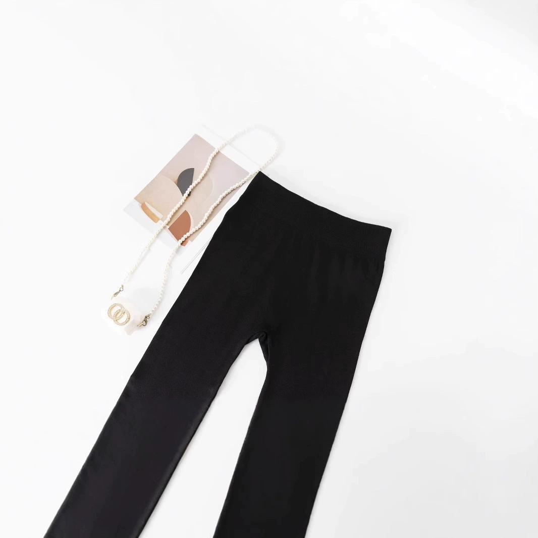 Высокоэластичные тонкие черные девятиточечные модальные леггинсы для женщин, подтягивающие бедра и подтягивающие живот, тонкая верхняя одежда, весенне-осенний стиль, утягивающий вид с девятью точками.