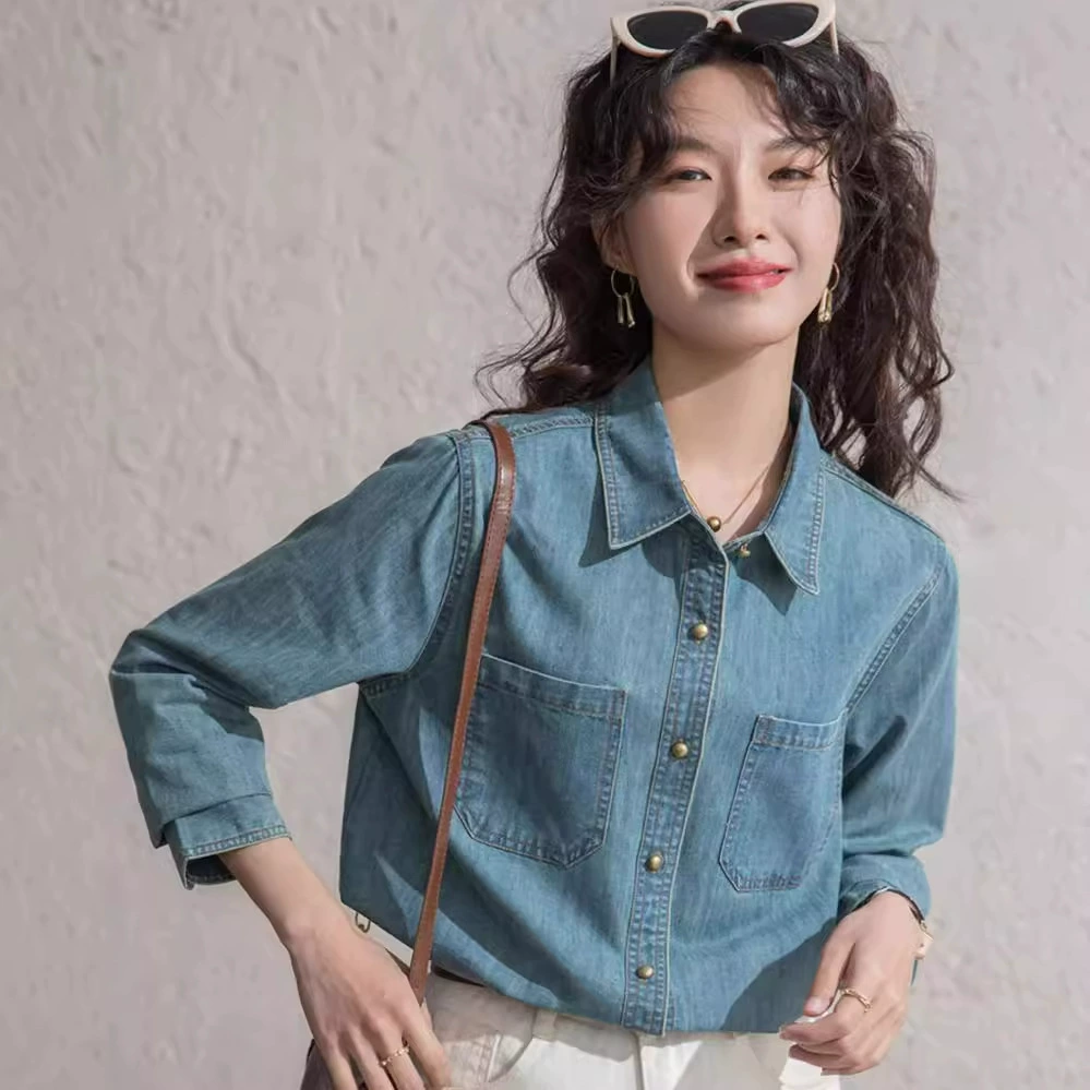 Светло-голубой винтажный мягкий джинсовый рубашка