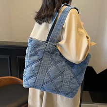 �����¿�С����yŮ�羳���e������|�����e�W�t���ins�޷��μ�