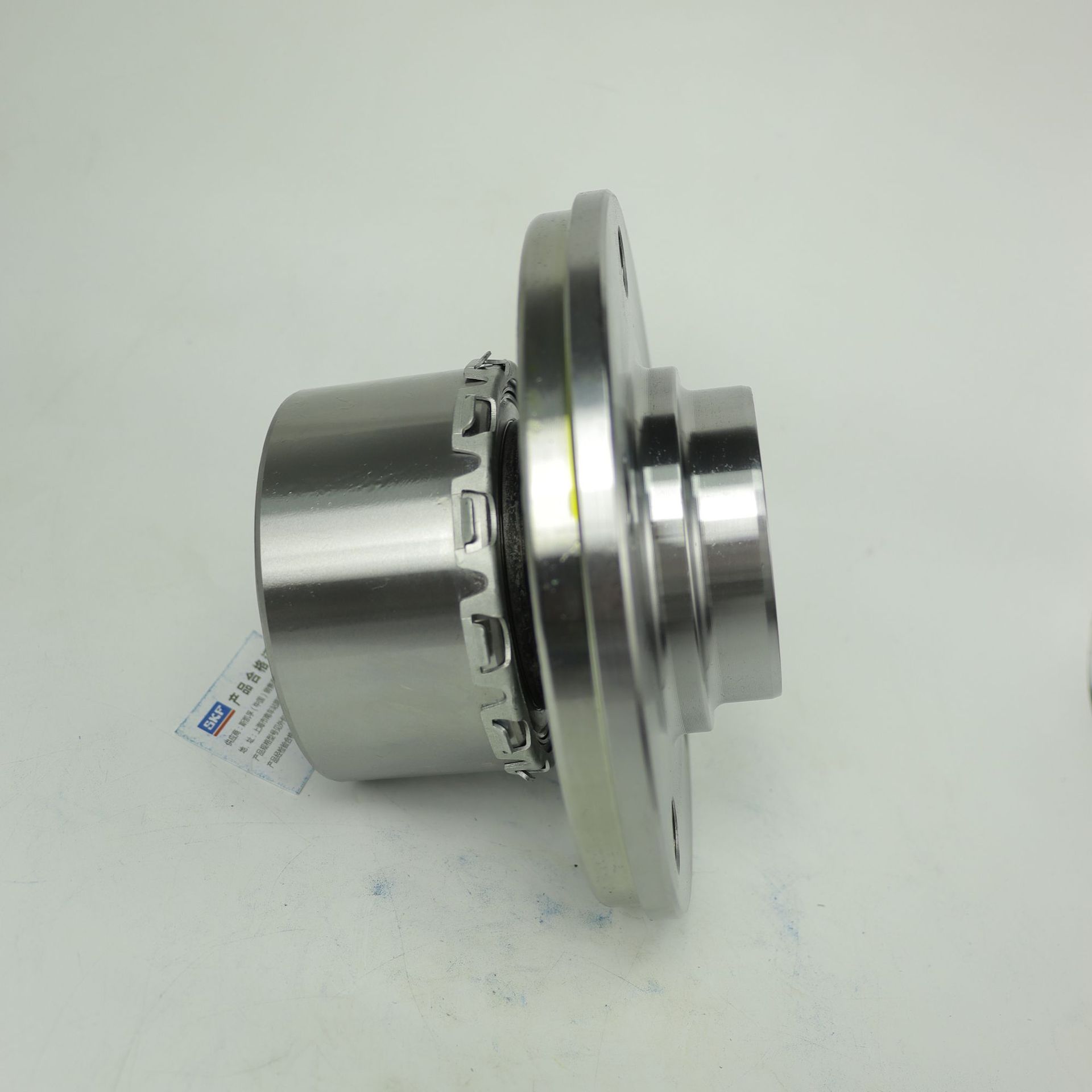 Skf 7H0401611 H/Vkba3646J Rear Wheel Bearing Used for Volkswagen Multivan T5 / T6 Etc
