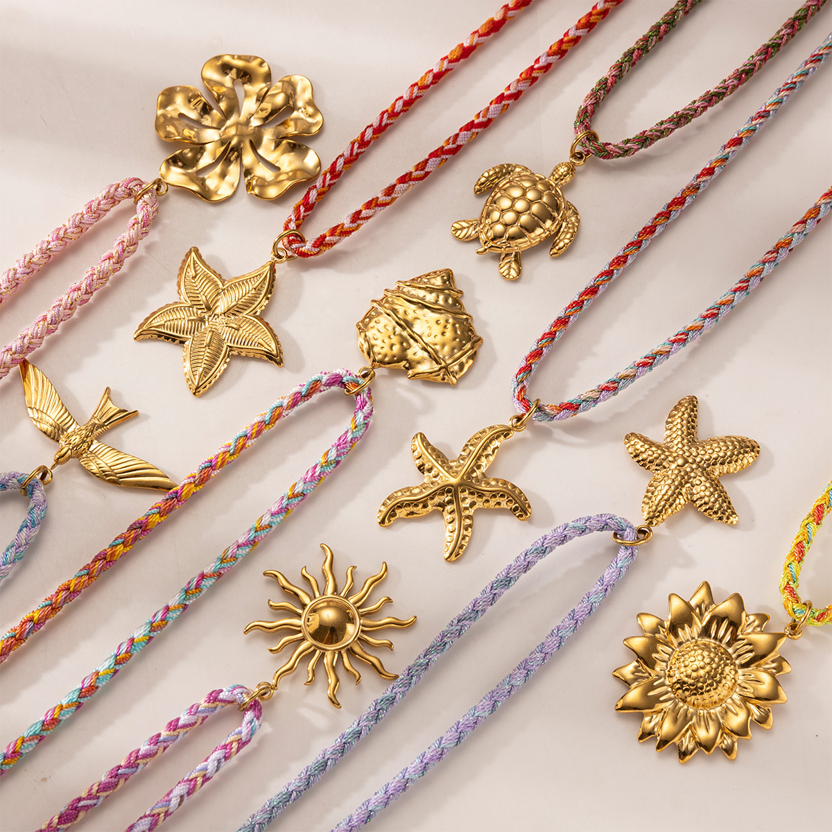 Tiana Europa y América collar de acero inoxidable dulce y cool chica caliente viento de playa marina cuerda gruesa trenzada cadenas de clavículas transfronterizas ventas calientes mujeres