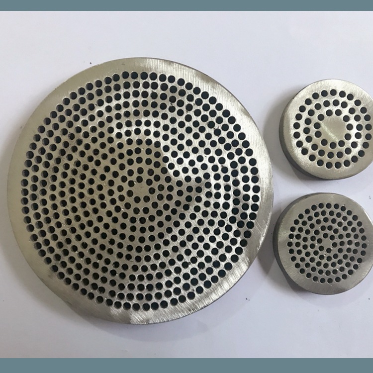 济南大彤双螺杆膨化机配件90*110mm分流板铝制成型挤出精密