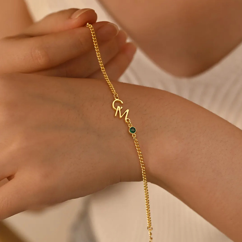European and American cross-border custom couple's initial letter bracelet, stainless steel electroplated 18K gold, birthstone exquisite name jewelry European and American cross-border custom couple's initial letter bracelet, stainless steel electroplated 18K gold, birthstone exquisite name jewelry