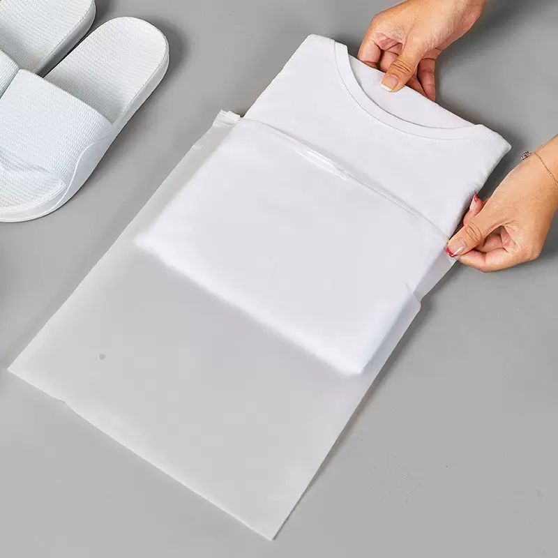 磨砂透明服装拉链袋pe塑料自密封平口袋内衣裤警示语跨境包装批发
