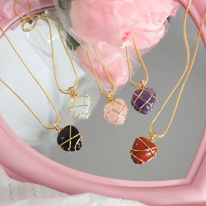 Fashion Heart Shape Alloy Women's Pendant Necklace 1 Piece display picture 4