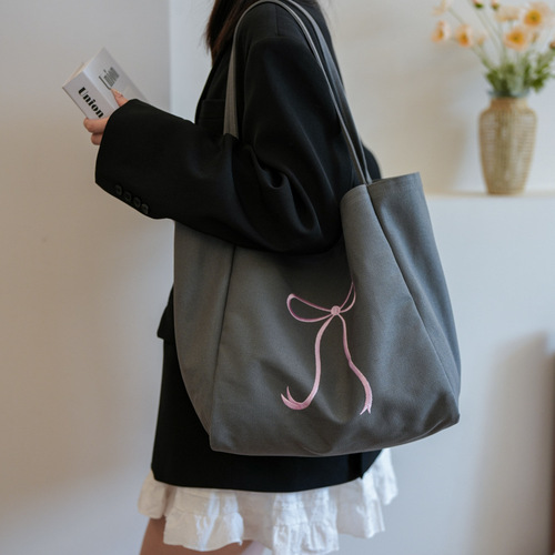 Large-capacity bow embroidery canvas tote bag for women, teenage girl's heart cute single-shoulder cloth bag for commuting and working, hand-held