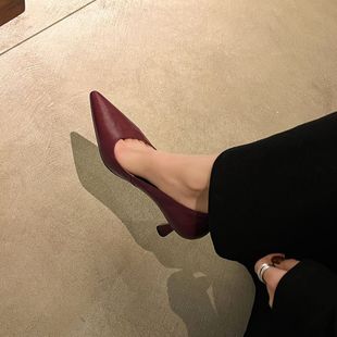 ��Ƥ��ɫ�߸�Ь���_����ʽ�Iͨ�ڲ����_�͸�3cm��Ь��С�aŮЬ~