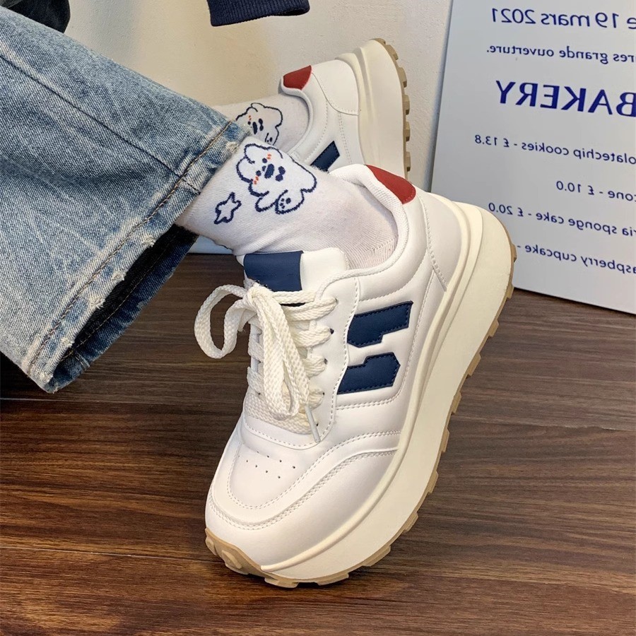 Luz transpirable nuevos zapatos de papá para mujeres 2025 primavera zapatos para correr zapatos deportivos de adelgazamiento para mujeres casuales Agan