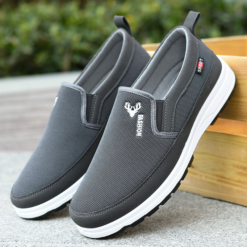 Viejos zapatos de tela de Beijing primavera y otoño zapatos de tela antideslizante desgaste zapatos de papá suave ligero transpirable