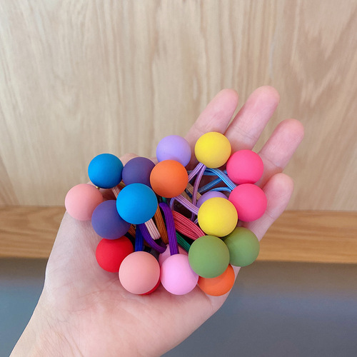 Baby's hair is tied with a rubber band without hurting the hair. High elastic hair rope. Children's hair accessories. Small pull-on hair rope. Girls' hair accessories.