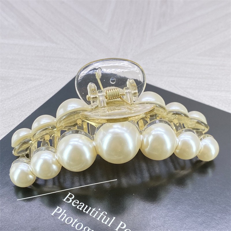 Venta caliente transfronteriza estilo coreano perla grande doble flor cinta horquilla baño updo pelo clip moda espalda Cabeza 2 yuanes fábrica