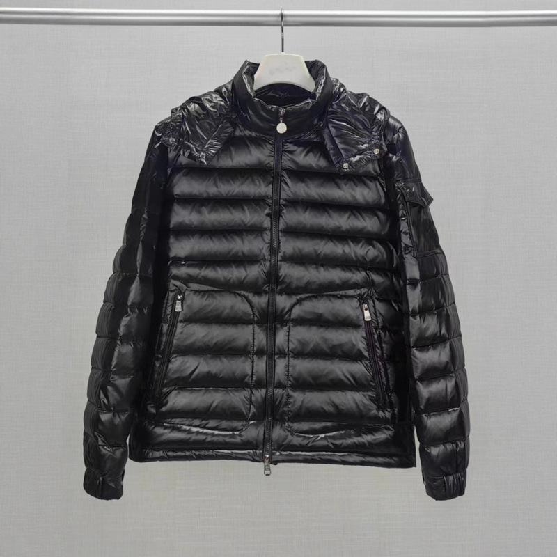 2026 Moncler new high-end down jacket for men, lightweight, detachable hood, winter casual warm jacket 2026 Moncler new high-end down jacket for men, lightweight, detachable hood, winter casual warm jacket