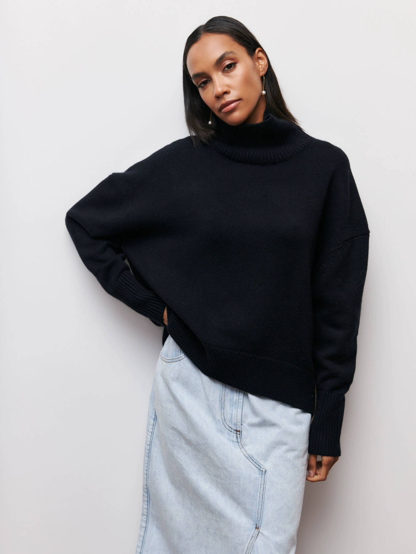 Demi-season Oversize Sweater, European City Style, Turtleneck, Multi-color Options