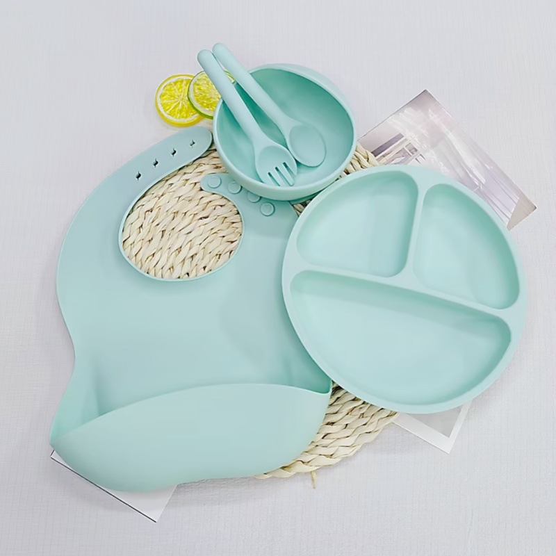 라이트 블루 - 원형 디너 접시 + 턱받이 + 실리콘 스푼 + 실리콘 포크 + 그릇