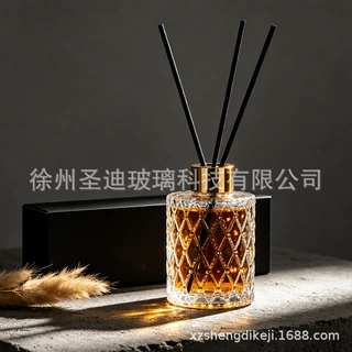 200ml圣诞树藤条香薰瓶玻璃扩香瓶批发 圣诞礼品摆件香薰瓶