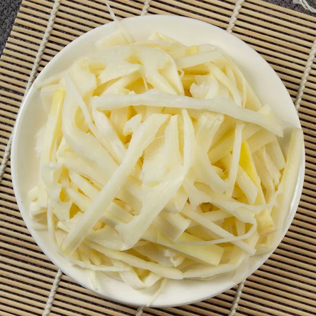 竹笋厂家野生农家脆笋清水罗汉笋凉拌菜火锅笋丝商用20斤脆笋-阿里巴巴