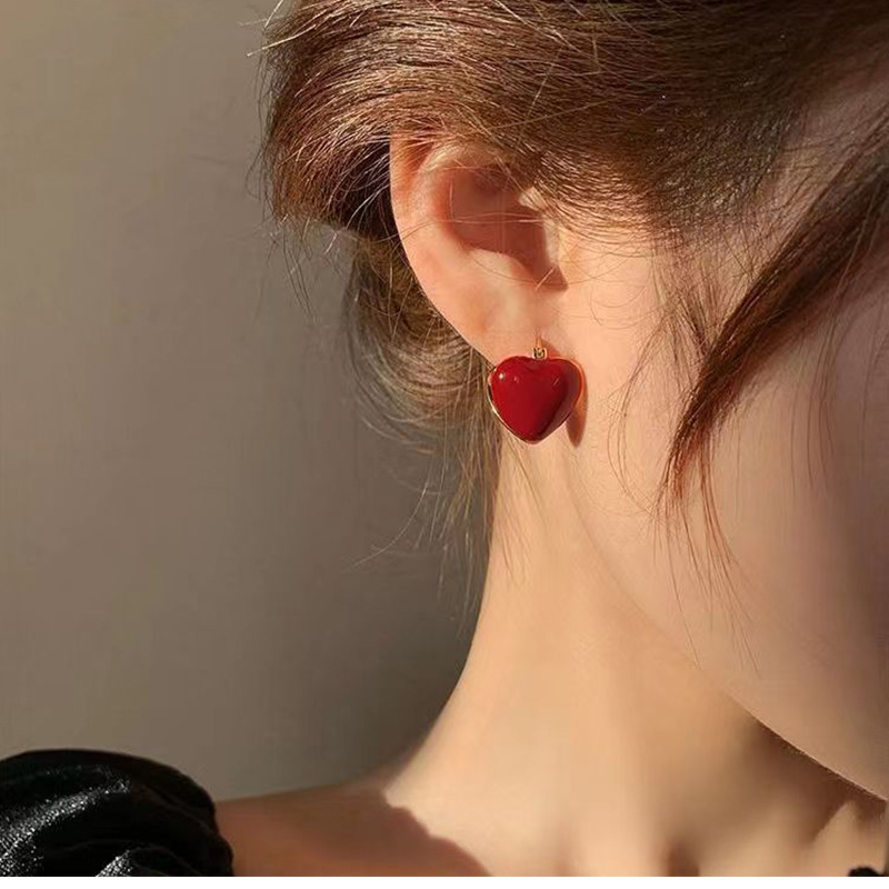Daily Occasion 1 Pair Lady Heart Shape Enamel Alloy Drop Earrings