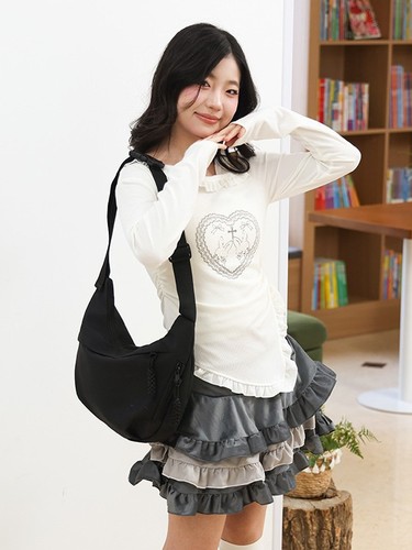 Autumn/Winter Fashion Commute Crossbody Bag, Versatile Nylon Fabric Shoulder Bag, Heart-Shaped Japanese Style Casual Dumpling Bag for Women