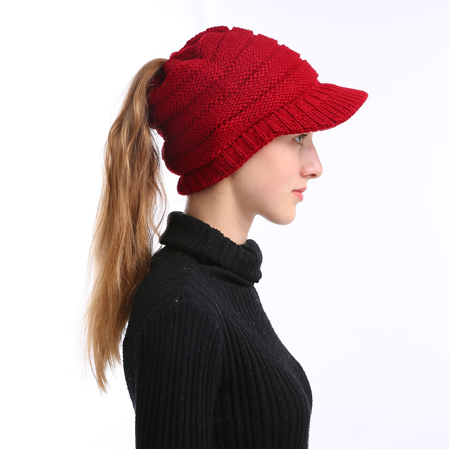 Klassische europäische und amerikanische Strickmütze, warme Strickmütze, Damen-Strickmütze mit offenem Himmel, Pferdeschwanz-Strickmütze, Entenschnabel-Wintermütze für Wärme – Detail 21