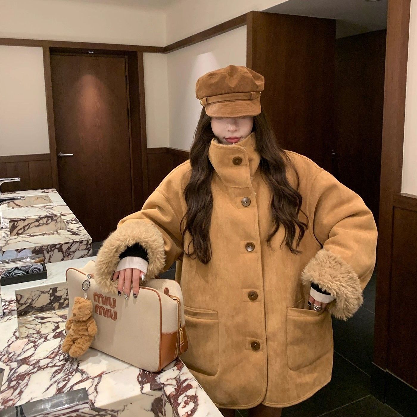 2025秋冬新两穿皮毛一体羊羔毛机车服秋冬宽松加厚麂皮毛毛外套女