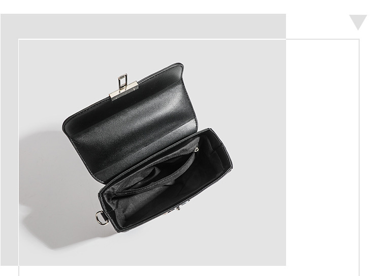 Shoulder Bag, New High-end Crocodile Pattern Small Square Bag Versatile Niche Design Simple Hand-held Messenger Bag_voghion.com