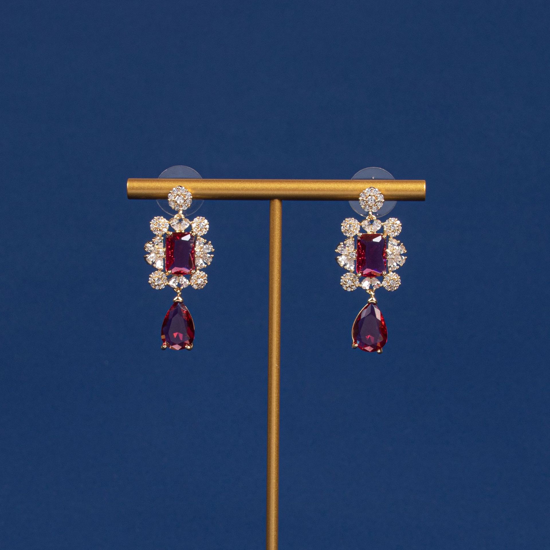 fashionable universal three dimensional earrings drop-shaped with…
