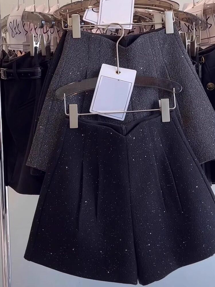 Women's wool shorts for winter, new spring and autumn styles, high-waisted, casual, with sequins, sparkly, suitable for petite figures, boot-cut pants