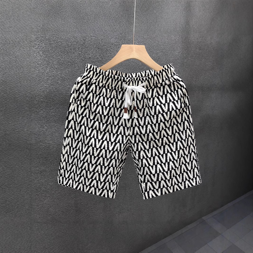 2025 Summer Men's Trendy Five-Point Casual Pants Trendy Brand Handsome Straight Versatile Shorts Men's Outer Wear Beach Pants