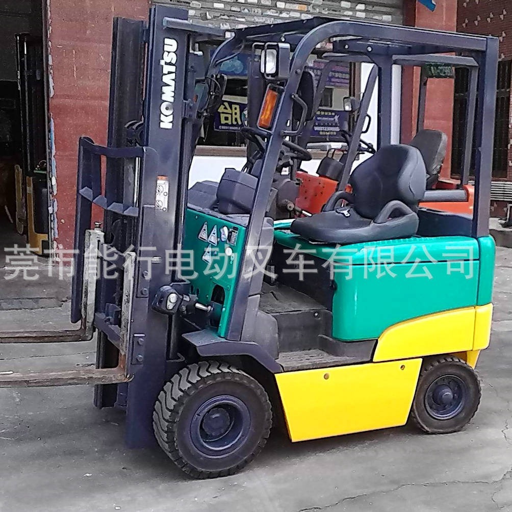 ����С��TCM���������ס�ѵȴ������ڵ綯�泵�����ֻ���Ӧ