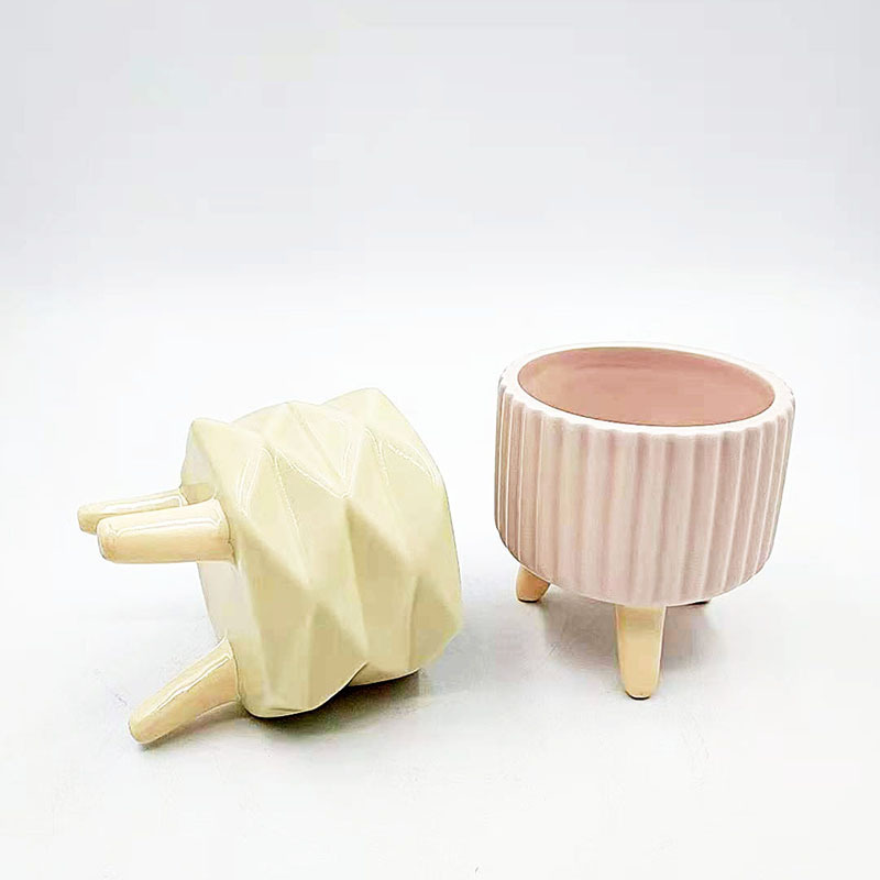 Nordic ins Sencillo, creativo, personalidad, rayas, pies, girasol, maceta, cerámica, plantas verdes, flores en maceta, trompeta