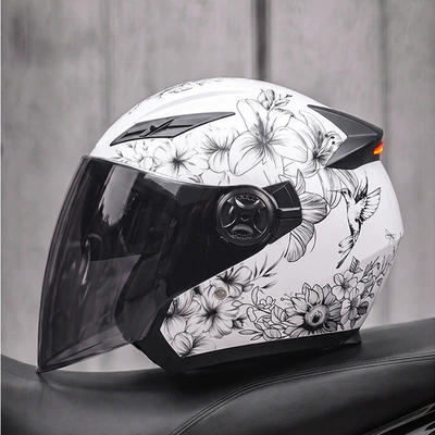 Motosiklet kaskı (dəbilqə) – LED tail light, half helmet - white-floral-pattern-black-tea-mirror-free-transparent-mirror-msuitable-for-head-circumference-57-58-cm