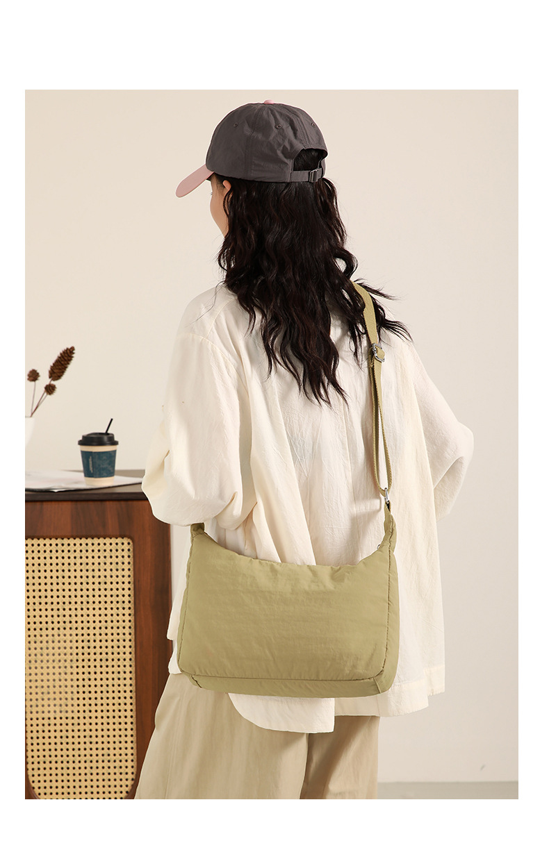 Cross-border fashion casual women's bag, simple and versatile single-shoulder bag, travel and commuting, large capacity, versatile and trendy crossbody bag for women undefined