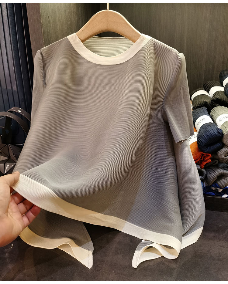 Áo thun nữ cổ tròn tay lỡ phối màu tương phản, dáng rộng xếp ly bất đối xứng — Màu xanh, Màu tím hồng, Màu đỏ hoa hồng, Màu hồng chi tiết 29
