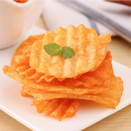 Lily Potato Chips 55g Wavy Potato Chips Tomato BBQ Hot Flavor Puffed Food Wholesale and Retail