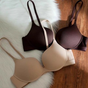 �ձ���ϵһ�wС�ؾ۔n���ձ��@��񱭷��´���Пo�������փ���Ů
