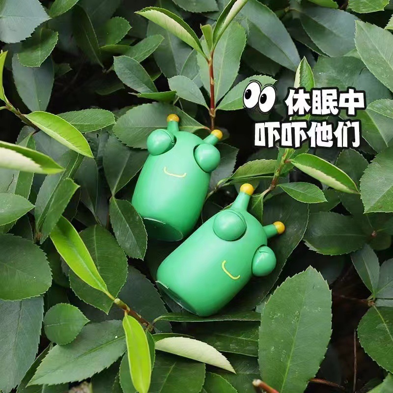 菜虫瞪眼捏捏乐解压神器整蛊儿童礼品发泄小玩具批发手捏闪灯益智