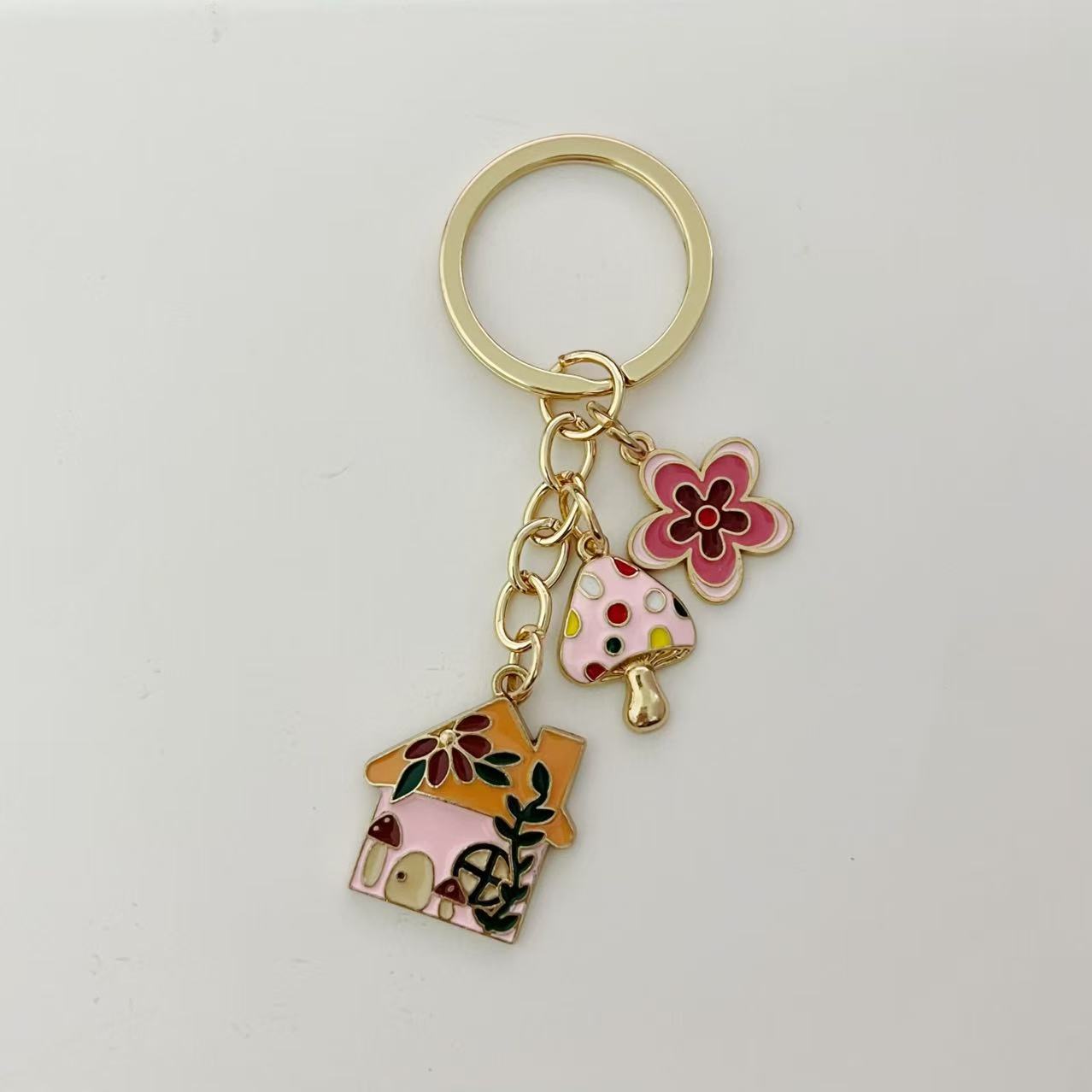 滴油动漫房子钥匙扣金属可爱彩色钥匙链挂件装饰儿童书店礼品
