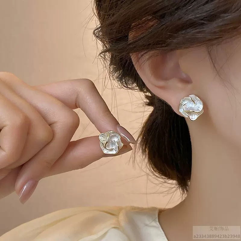 金属银针轻奢小众女ins电镀竹节耳钉耳饰抖音轻奢高级感韩系花朵