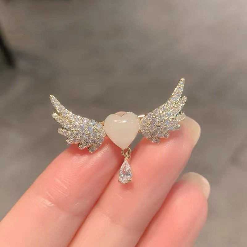 Elegant Glam Pin Heart Shape Wings Alloy Inlay Zircon Women's Brooches display picture 4