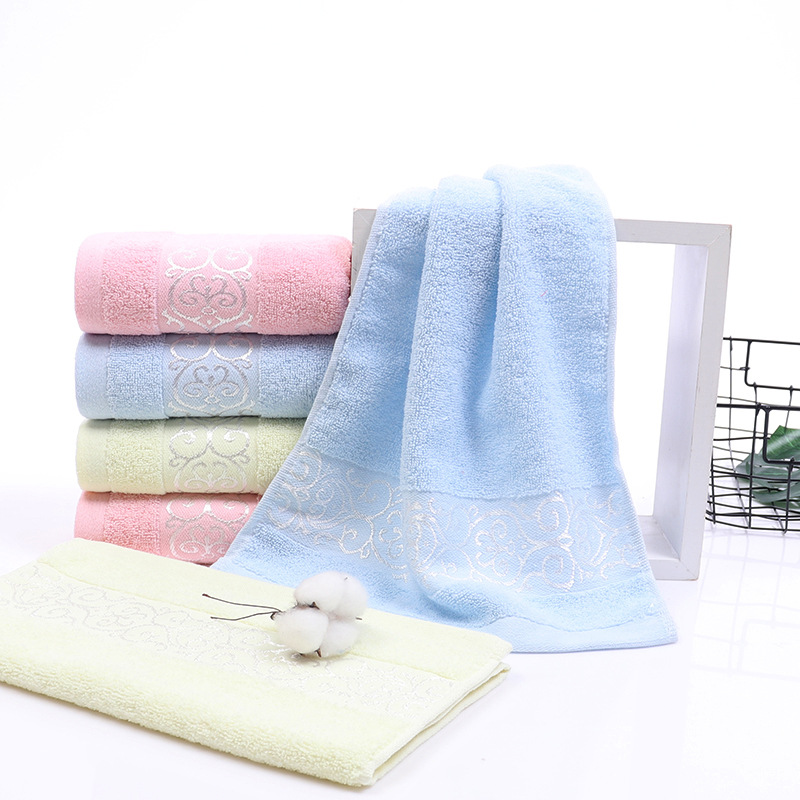 Serviettes en coton en gros pour le visage, absorbantes, à usage quotidien, cadeaux promotionnels, logo brodé, usage domestique, pur coton._voghion.com