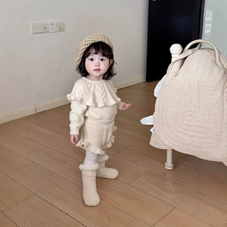 Cutemily秋冬婴童麻花圆领毛衣卷毛绒披肩荷叶领套装 短裤2件套