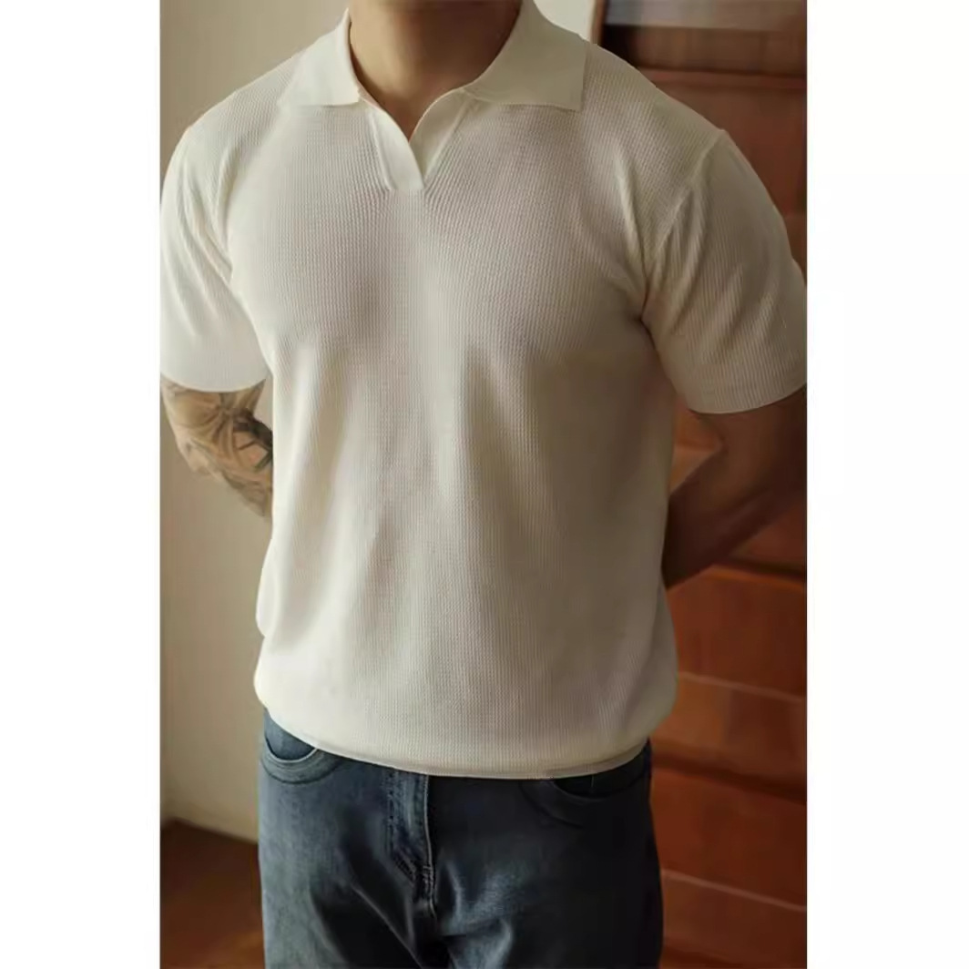 Nuevo estilo americano de polo de cuello en V para hombre diseño camiseta de punto de manga corta camiseta de solapa suelta primavera y verano