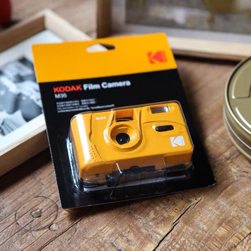 Free Shipping Kodak M35 Film Camera Retro Film Point-And-Shoot Camera Student Entry-Level Creative Gift Brand New Model