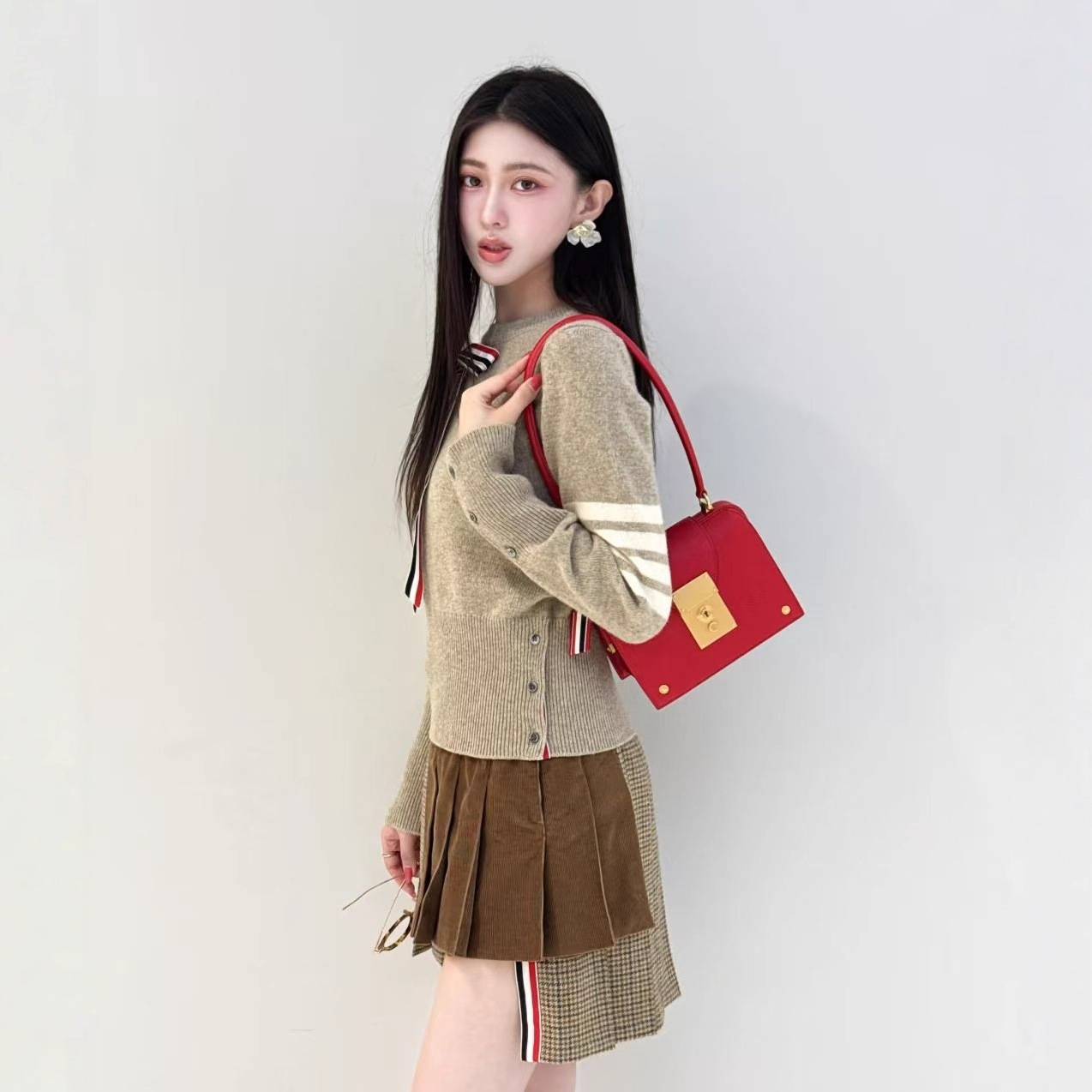 New Tb Autumn and Winter Knitted Pullover Detachable Sweater Women's Versatile Slim Wool Plaid Stitching Pleated Skirt