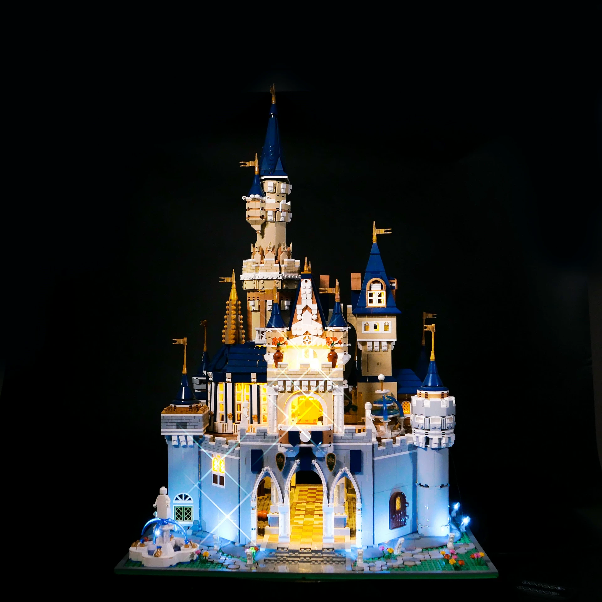 Lego, Disney, castle, lightweight constructor, DIY, remote control
