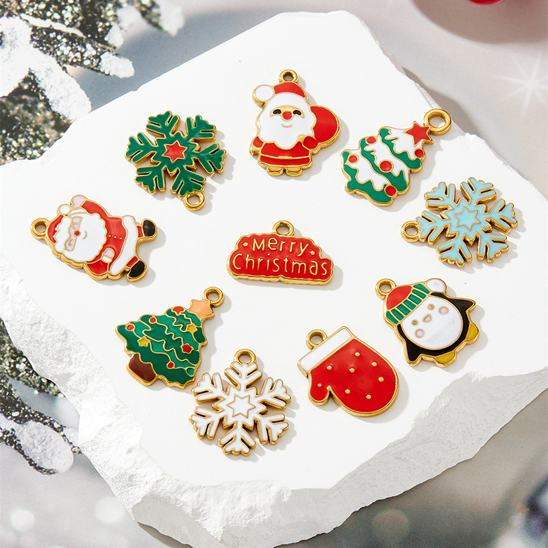 Christmas Stainless Steel Pendants Fashion Accessories Decorative Ornaments Simple Pendants DIY Handmade Creative Accessories Wholesale Christmas Stainless Steel Pendants Fashion Accessories Decorative Ornaments Simple Pendants DIY Handmade Creative Accessories Wholesale